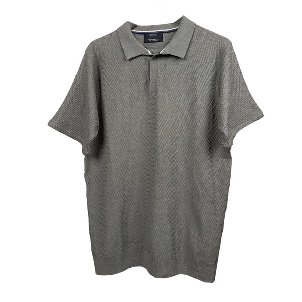 Textured short sleeve polo shirt